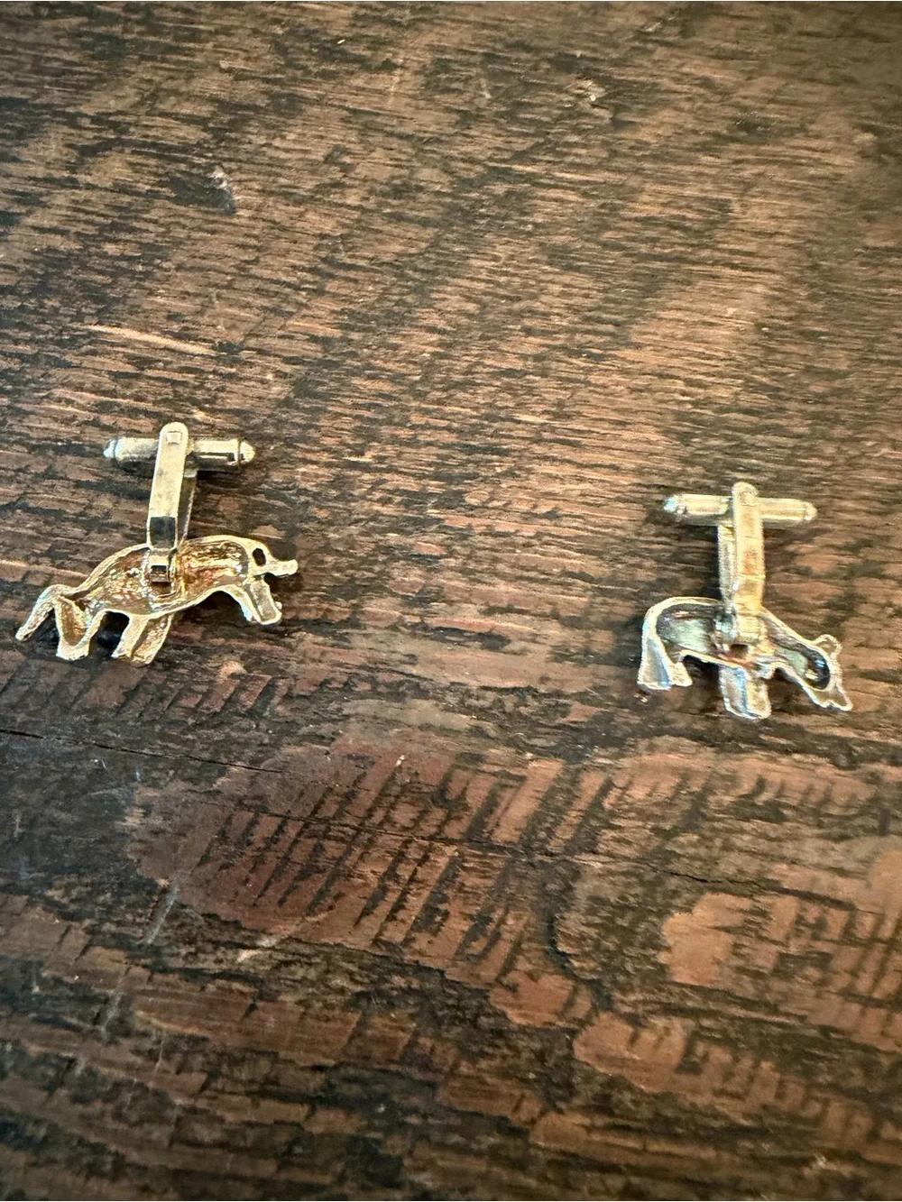Silver Tone Bull And Bear Cufflinks for Men - Classic Formal Accessory Stockmark
